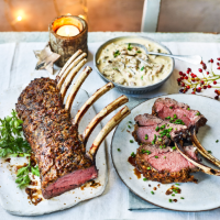 Rack of venison with a dried mushroom crust and mushroom sauce