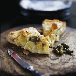 Raclette pie
