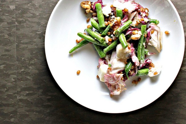 Radicchio and haricot vert salad with candied walnuts