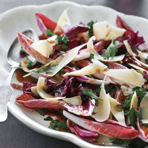 Radicchio, endive & aged Gouda salad with red-wine vinaigrette 