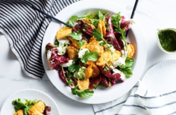 Radicchio salad with fried pumpkin ravioli