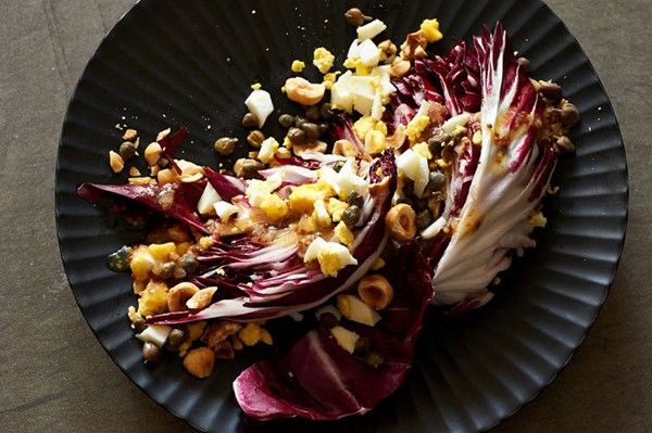 Radicchio salad with toasted hazelnuts and capers