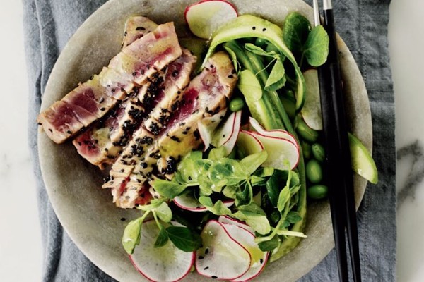 Radish & tuna salad with wasabi dressing