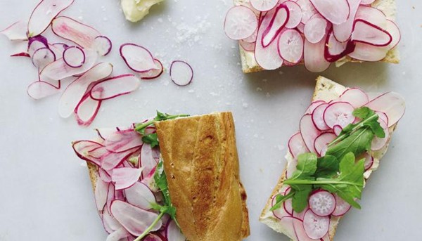 Radish sandwiches with butter and salt