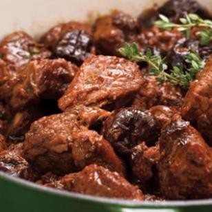 Ragout of pork & prunes