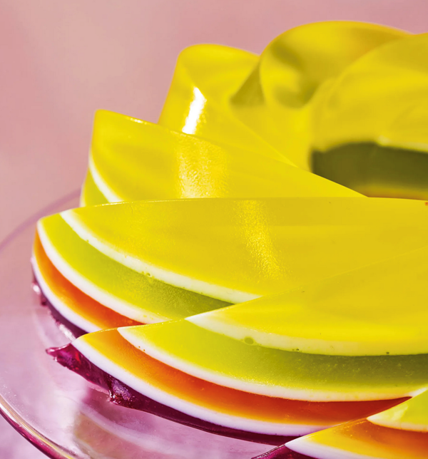 Rainbow gelatine crown