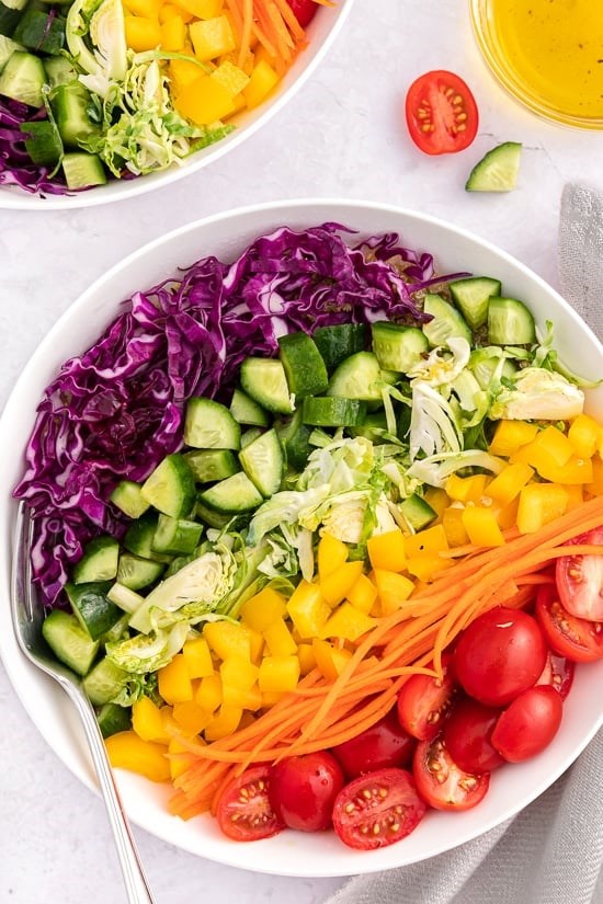 Rainbow quinoa salad with lemon dressing