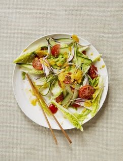 Rainbow salad with carrot and ginger dressing