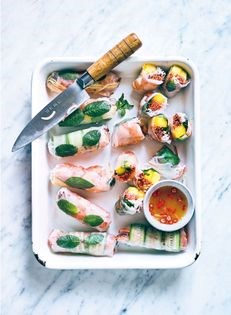 Rainbow Vietnamese rice paper rolls