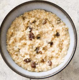 Raisin and brown sugar oatmeal