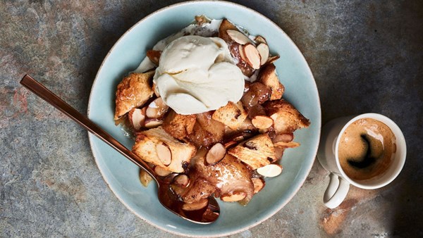 Raisin-challah apple betty
