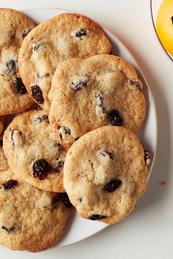 Raisin cookies (Nan-e keshmesh)