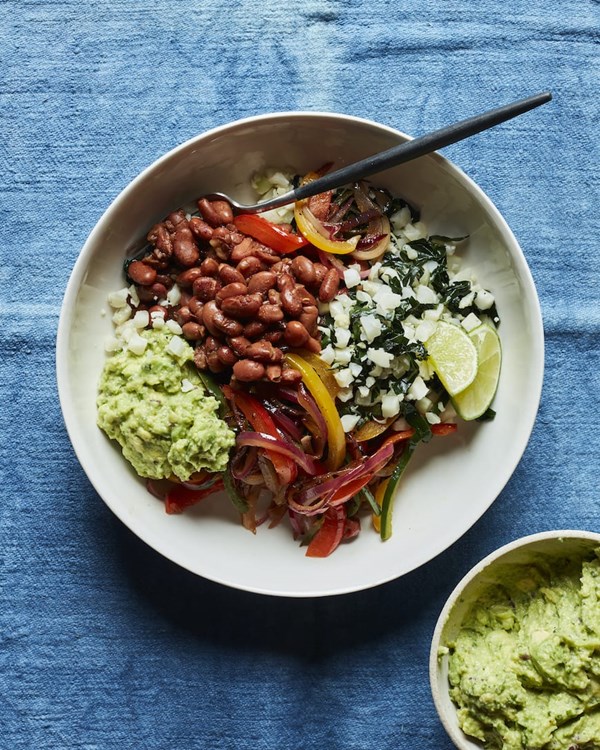 Rajas veggie fajita bowls [cauliflower rice]
