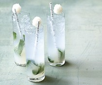Rambutan mojito