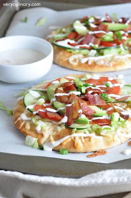 Ranch BLT flatbread
