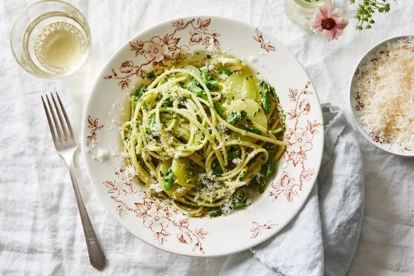 Rapini linguine with burrata 