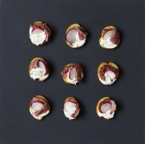 Rare beef and radish crostini