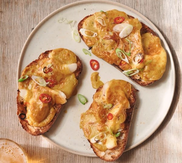 Rarebit-style curried, smoked haddock