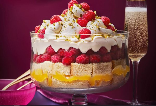 Raspberry & limoncello trifle