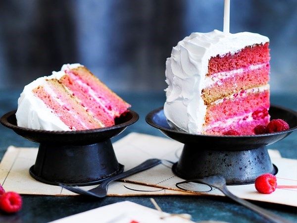 Raspberry & rosewater pink velvet marshmallow cake