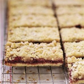 Raspberry and almond crumble bars
