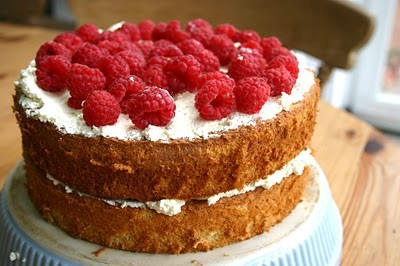Raspberry and cream cake