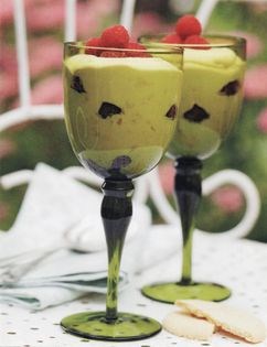 Raspberry and elderflower syllabub