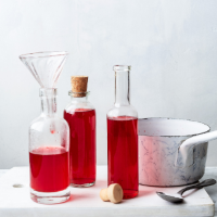Raspberry and vanilla vinegar