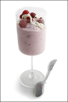 Raspberry and white chocolate fool