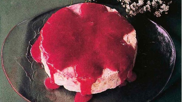 Raspberry bombe