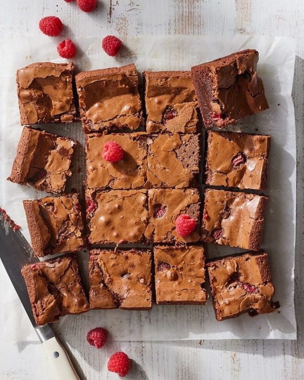 Raspberry brownies