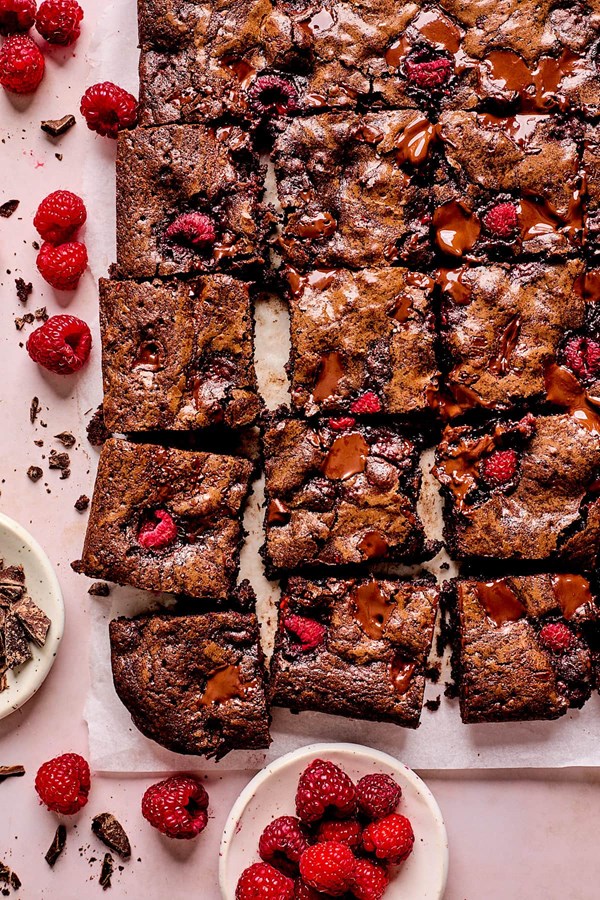 Raspberry brownies