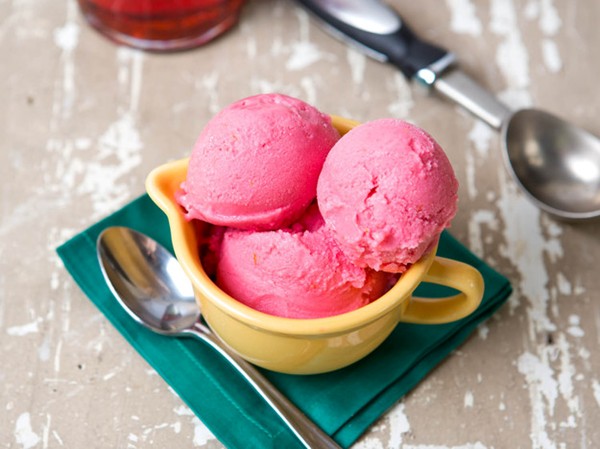 Raspberry Campari frozen yogurt