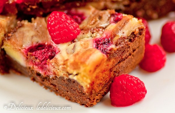 Raspberry cheesecake brownies