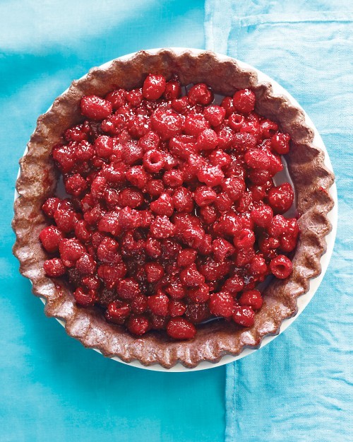 Raspberry-chocolate pie