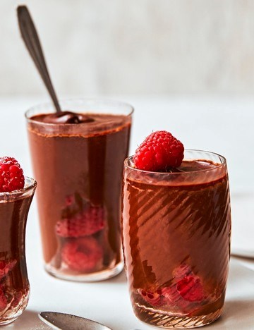 Raspberry chocolate pots