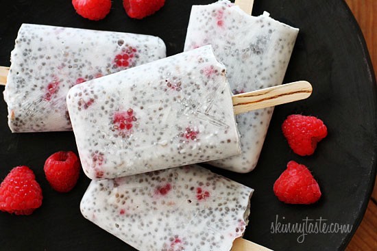 Raspberry coconut chia pudding pops