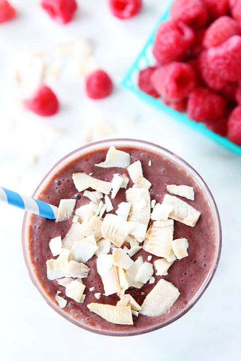 Raspberry coconut smoothie