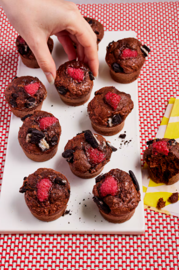 Raspberry cookie brownies