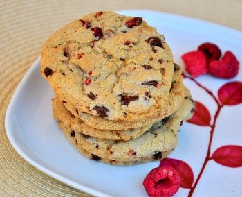 Raspberry cornmeal chocolate chip cookies