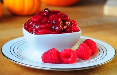 Raspberry cranberry sauce