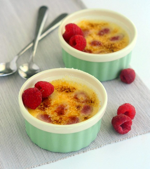 Raspberry creme brulee