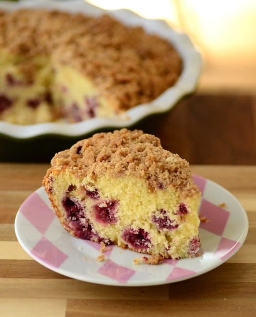 Raspberry crumb coffee cake