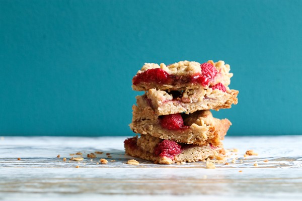 Raspberry crumble bars