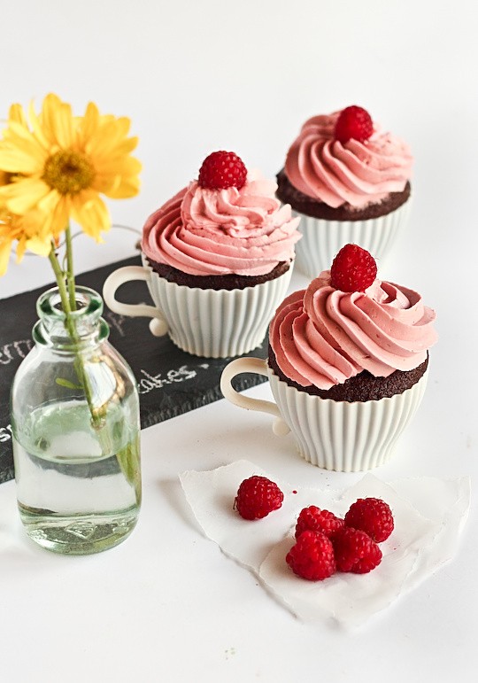 Raspberry cupcakes 
