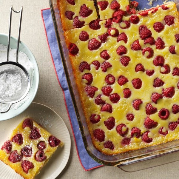 Raspberry custard kuchen