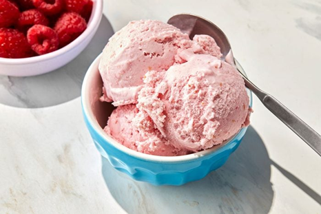 Raspberry ice cream