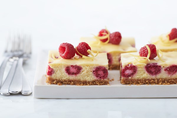 Raspberry-lemon cheesecake bars