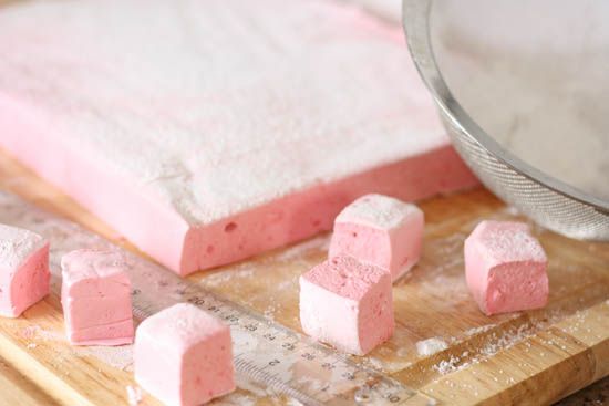 Raspberry lemonade marshmallows