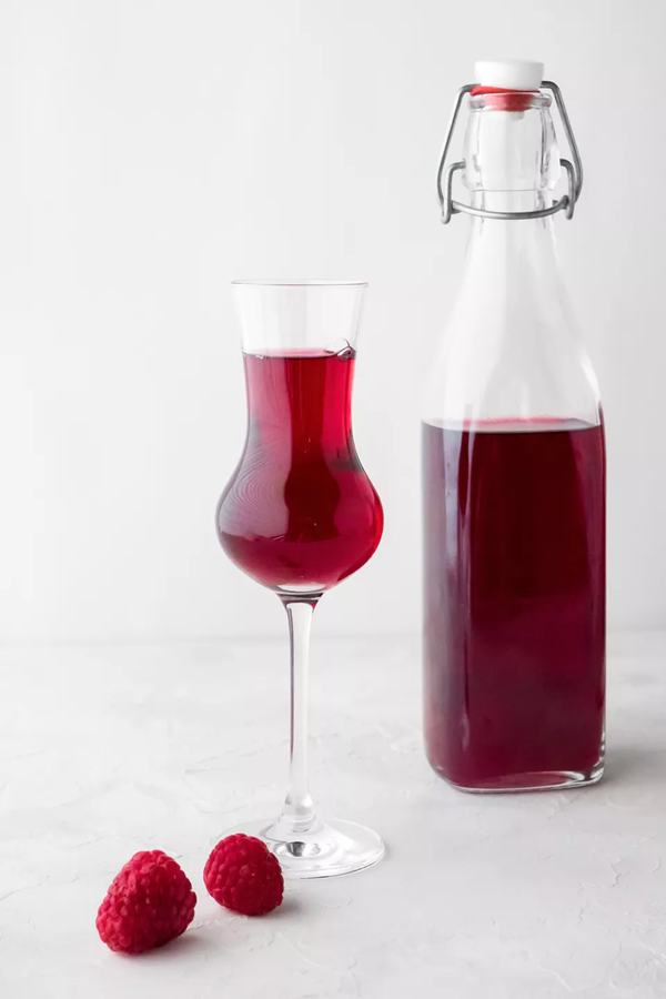 Raspberry liqueur